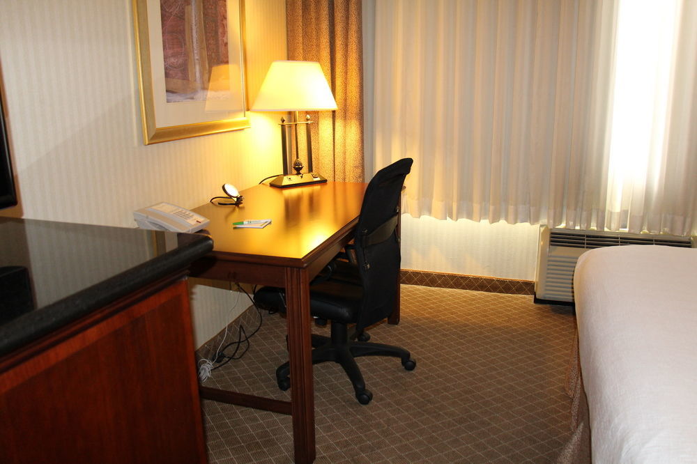 Holiday Inn Denver Lakewood By Ihg Zewnętrze zdjęcie